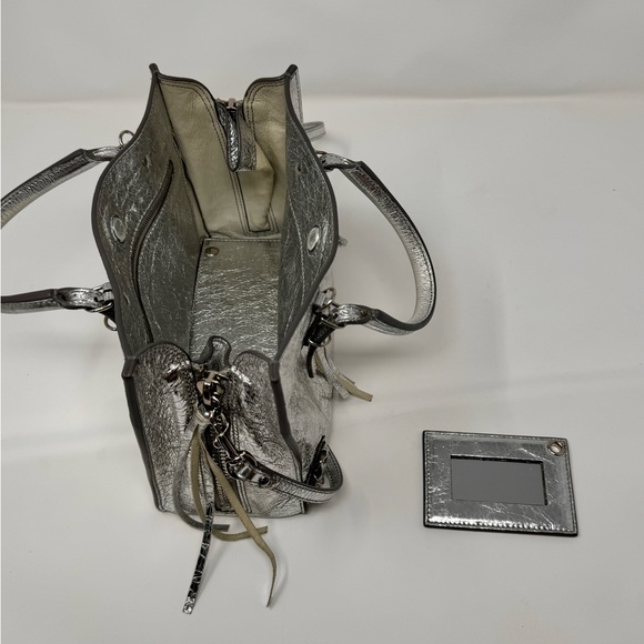 Balenciaga small tote bag with a thin long strap (crossbody bag) - Picture 3 of 7